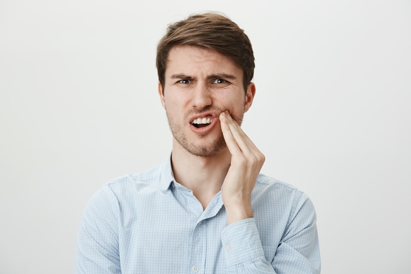 clove oil remedy for cracked tooth pain relief